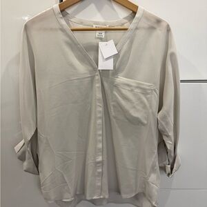 Club Monaco NEW Soft Grey Blouse Button Up